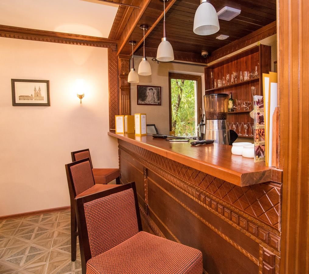 Отель Grushevy Hospitality Boutique Алматы-42